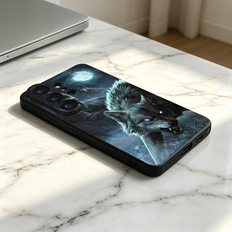 Wolf Pack Under Moon Case for  - đánh giá và giá Phone Cases Under $20